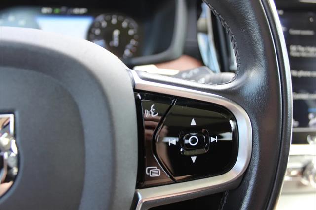 2020 Volvo V60 Cross Country T5