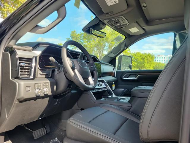 2026 GMC Sierra 2500HD Crew Cab, Standard Bed, Denali, 4WD