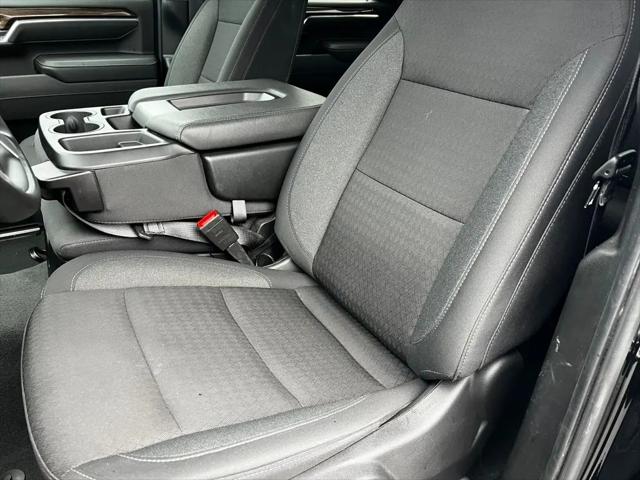 2025 Chevrolet Silverado 2500HD 4WD Crew Cab Standard Bed LT