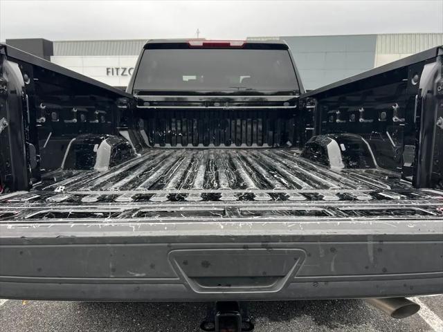 2025 Chevrolet Silverado 2500HD 4WD Crew Cab Standard Bed LT