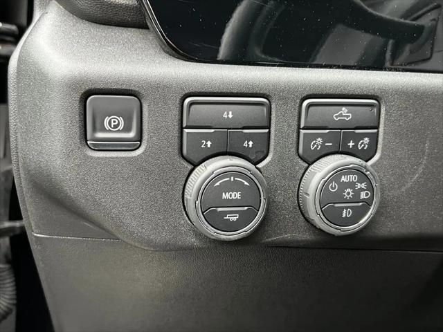 2025 Chevrolet Silverado 2500HD 4WD Crew Cab Standard Bed LT