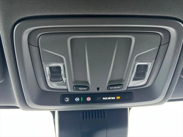 2025 Chevrolet Silverado 2500HD 4WD Crew Cab Standard Bed LT