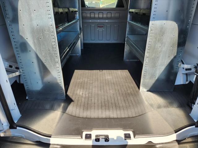 2026 Chevrolet Express Cargo Van 2500 Regular Wheelbase, WT, RWD