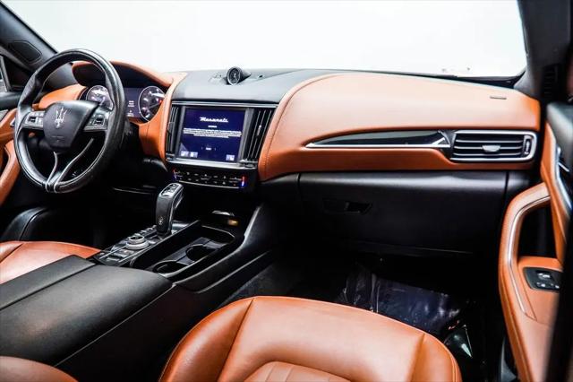 2021 Maserati Levante Standard
