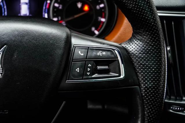 2021 Maserati Levante Standard