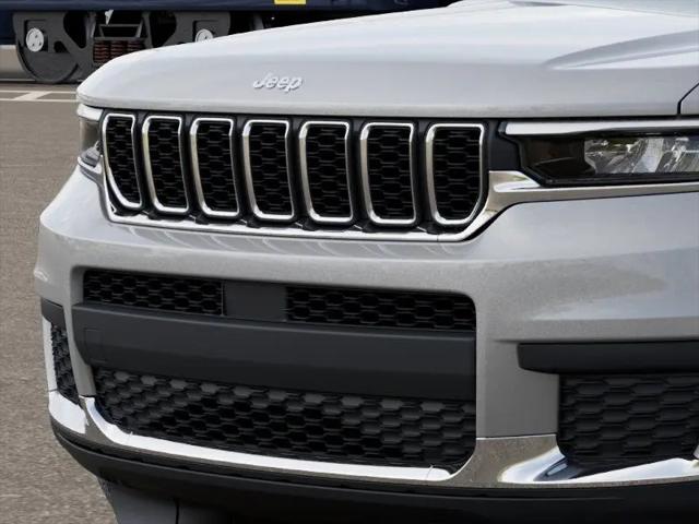 2026 Jeep Grand Cherokee L Altitude 4x2