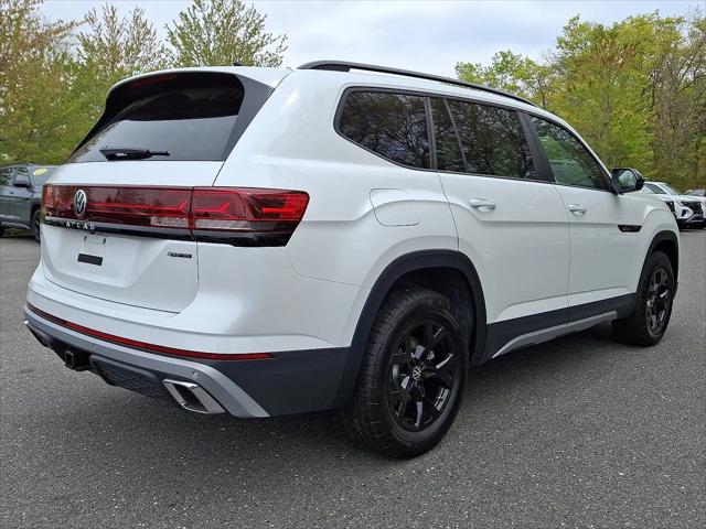 2026 Volkswagen Atlas Peak Edition