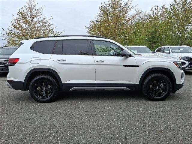 2026 Volkswagen Atlas Peak Edition