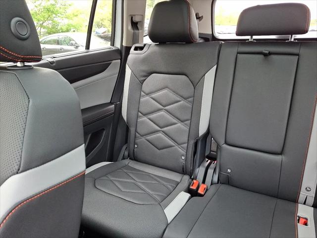 2026 Volkswagen Atlas Peak Edition