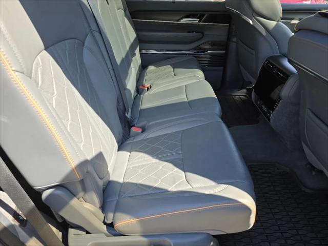 2024 Jeep Grand Wagoneer Series III Obsidian 4x4