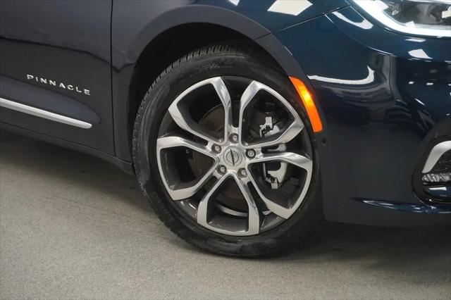 2024 Chrysler Pacifica Pinnacle
