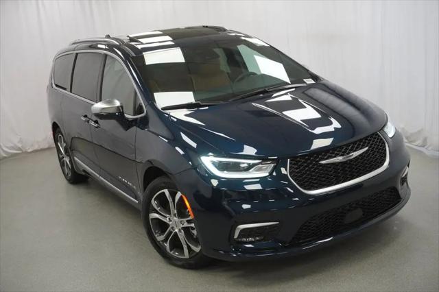 2024 Chrysler Pacifica Pinnacle