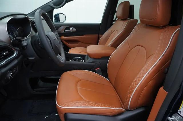 2024 Chrysler Pacifica Pinnacle