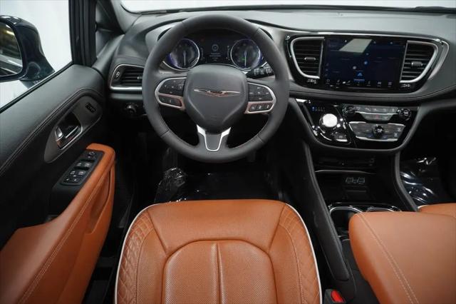 2024 Chrysler Pacifica Pinnacle
