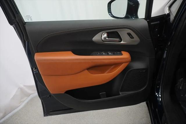 2024 Chrysler Pacifica Pinnacle
