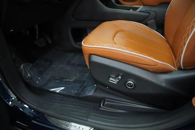 2024 Chrysler Pacifica Pinnacle