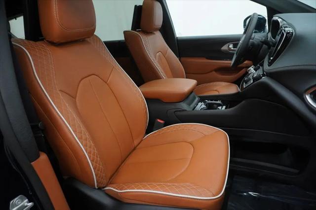 2024 Chrysler Pacifica Pinnacle