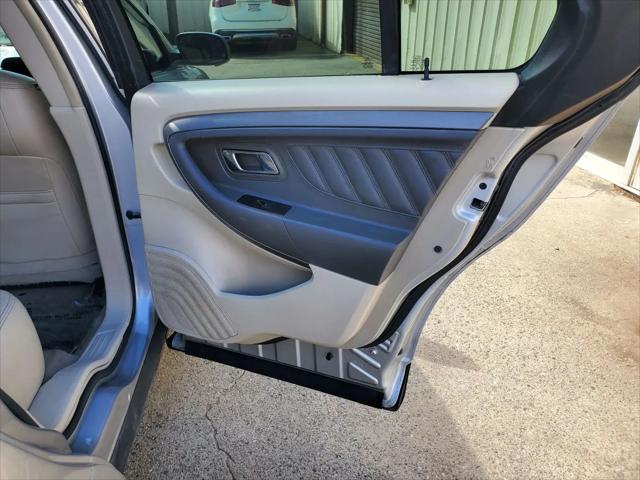 2010 Ford Taurus SEL