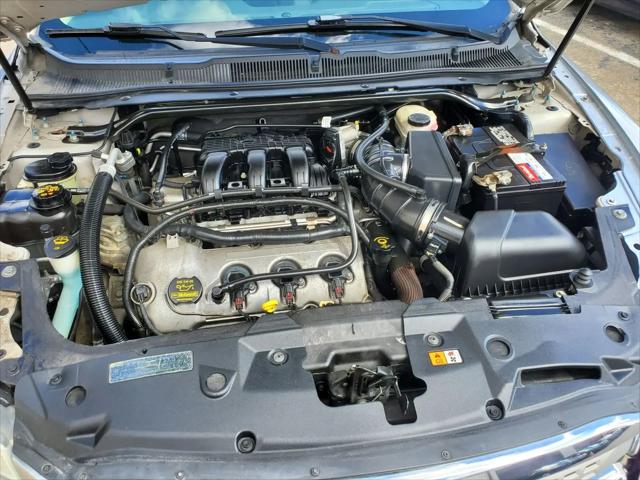2010 Ford Taurus SEL