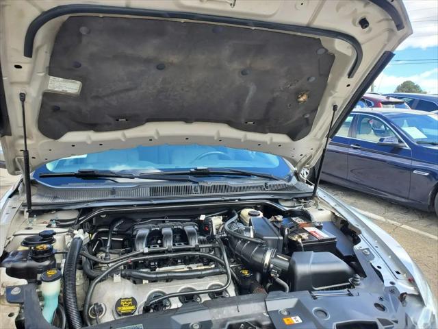 2010 Ford Taurus SEL