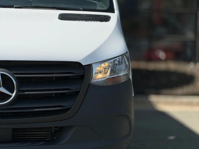 2023 Mercedes-Benz Sprinter 2500 Standard Roof 4-Cyl Gas