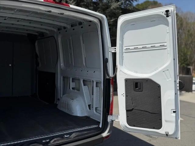 2023 Mercedes-Benz Sprinter 2500 Standard Roof 4-Cyl Gas