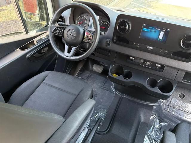 2023 Mercedes-Benz Sprinter 2500 Standard Roof 4-Cyl Gas