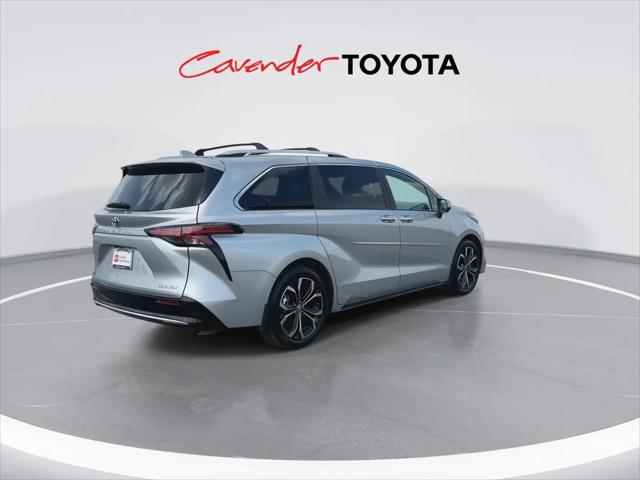2025 Toyota Sienna Platinum