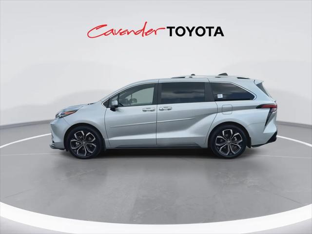 2025 Toyota Sienna Platinum