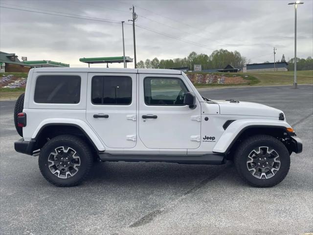 2026 Jeep Wrangler 4-Door Sahara 4x4