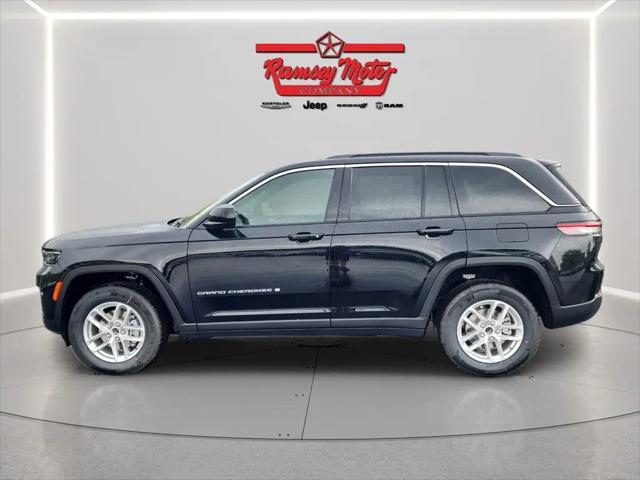 2026 Jeep Grand Cherokee Laredo 4x4