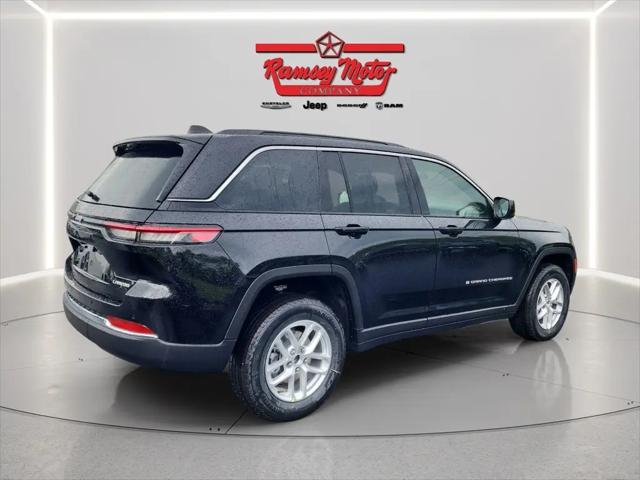 2026 Jeep Grand Cherokee Laredo 4x4