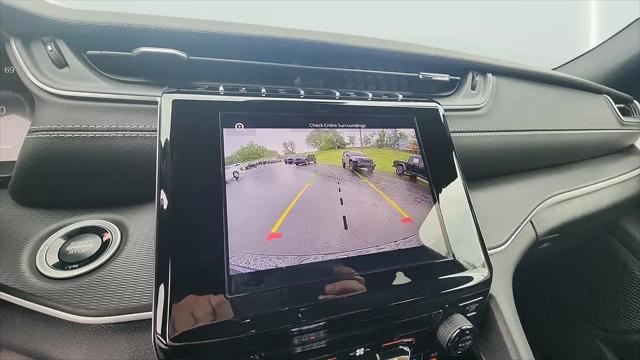 2026 Jeep Grand Cherokee Laredo 4x4