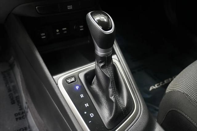 2021 Hyundai Accent SE