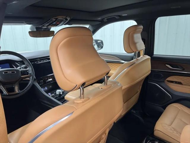 2025 Jeep Grand Cherokee L Summit 4x4