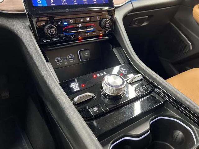 2025 Jeep Grand Cherokee L Summit 4x4