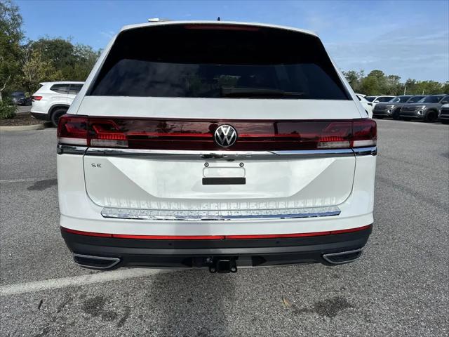 2026 Volkswagen Atlas SE with Technology