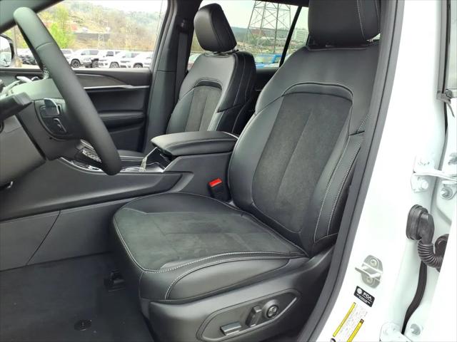 2026 Jeep Grand Cherokee L Altitude 4x4