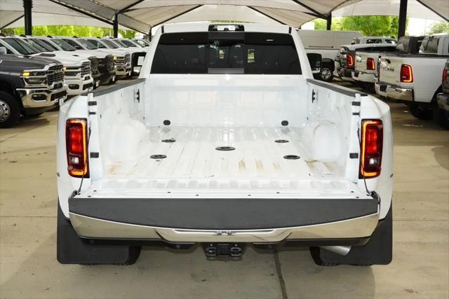 2026 Ram 3500 Tradesman Crew Cab 4x4 8' Box