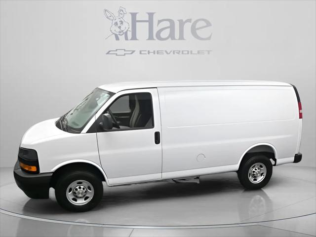 2026 Chevrolet Express Cargo Van 2500 Regular Wheelbase, WT, RWD