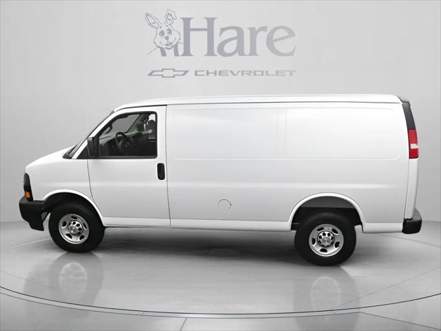 2026 Chevrolet Express Cargo Van 2500 Regular Wheelbase, WT, RWD