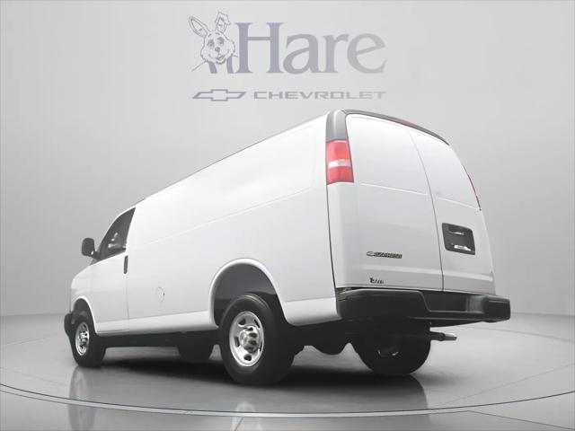 2026 Chevrolet Express Cargo Van 2500 Regular Wheelbase, WT, RWD