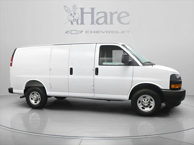 2026 Chevrolet Express Cargo Van 2500 Regular Wheelbase, WT, RWD