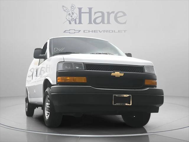 2026 Chevrolet Express Cargo Van 2500 Regular Wheelbase, WT, RWD