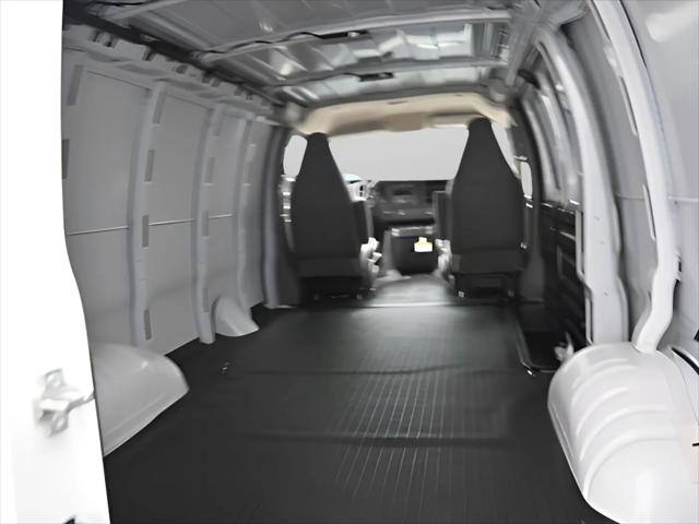 2026 Chevrolet Express Cargo Van 2500 Regular Wheelbase, WT, RWD