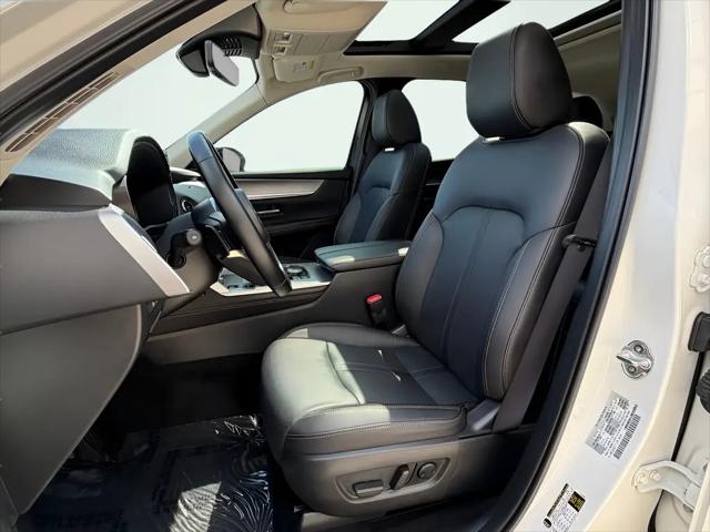 2025 Mazda CX-70 Premium Package