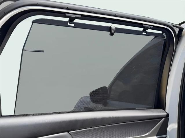 2025 Mazda CX-70 Premium Package