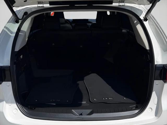 2025 Mazda CX-70 Premium Package