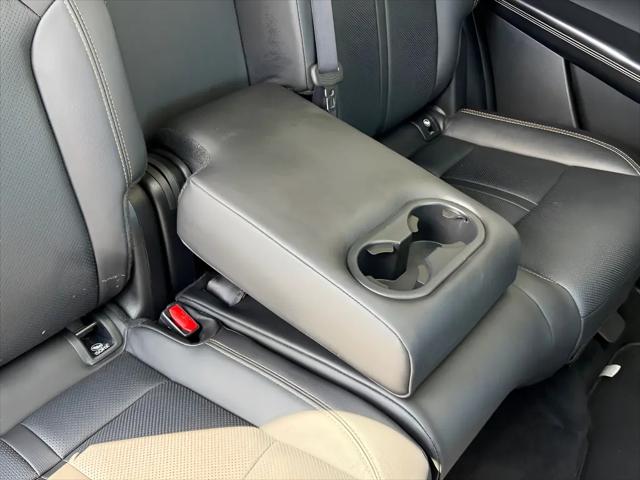 2025 Mazda CX-70 Premium Package