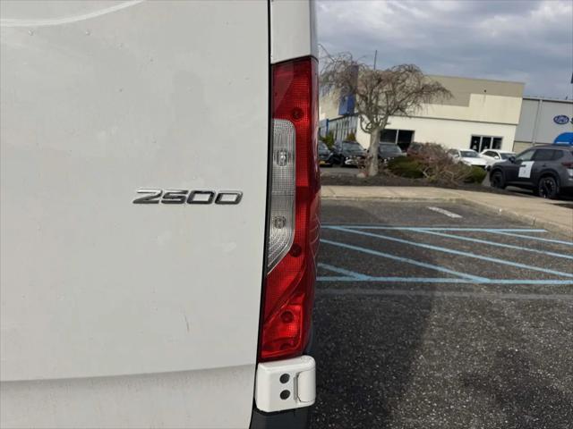 2024 Mercedes-Benz Sprinter 2500 Standard Roof 4-Cyl Diesel HO